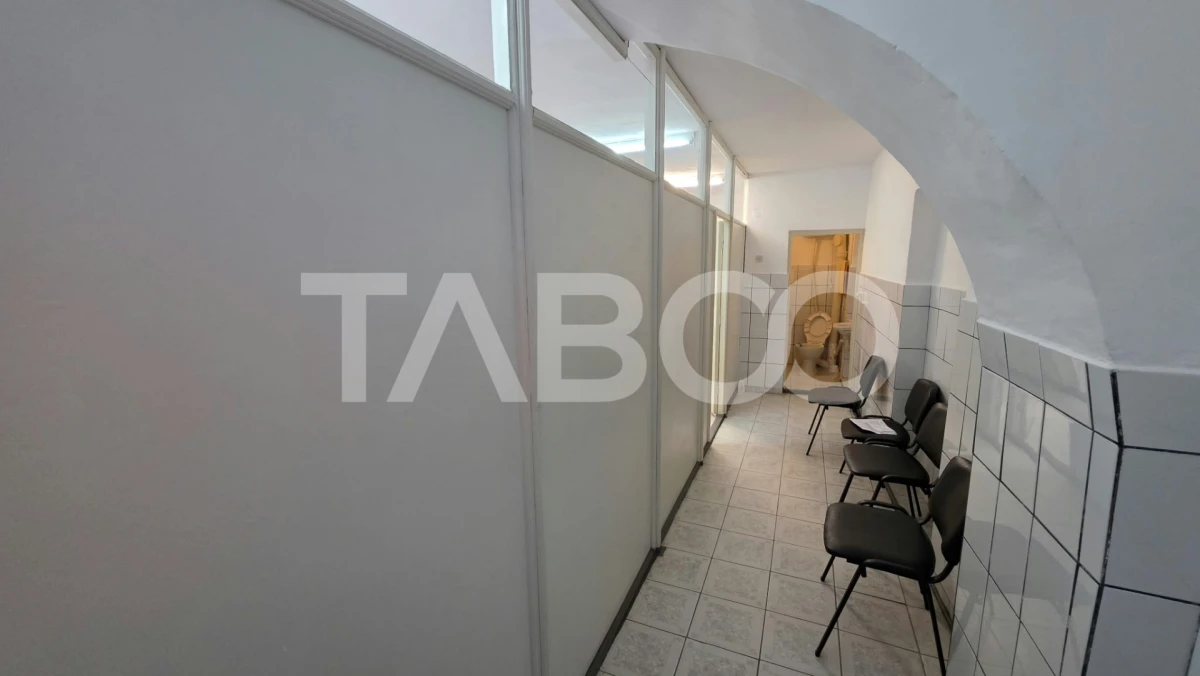 Spatiu comercial cabinet zona ultracentrala Sebes - 5