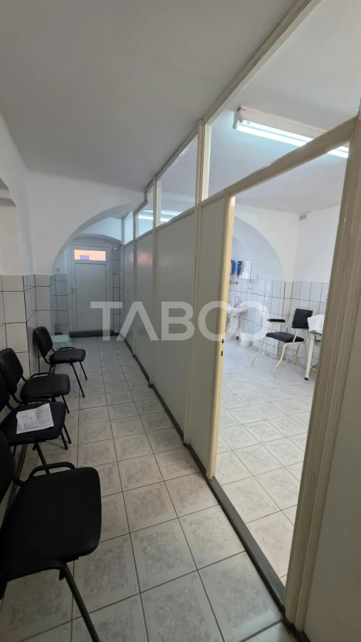 Spatiu comercial cabinet zona ultracentrala Sebes - 3