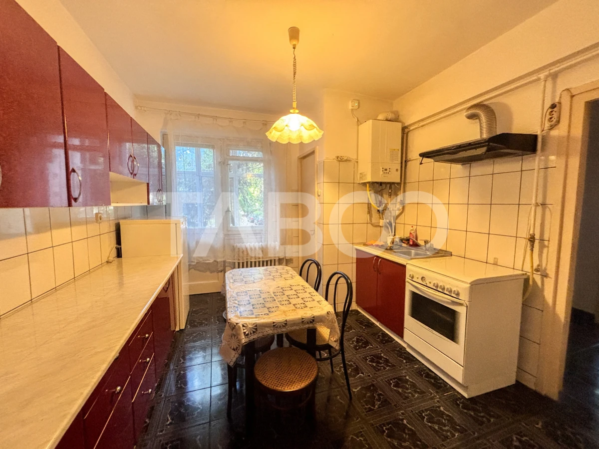 Apartament cu 3 camere decomandate cu balcon in Grigorescu - 4