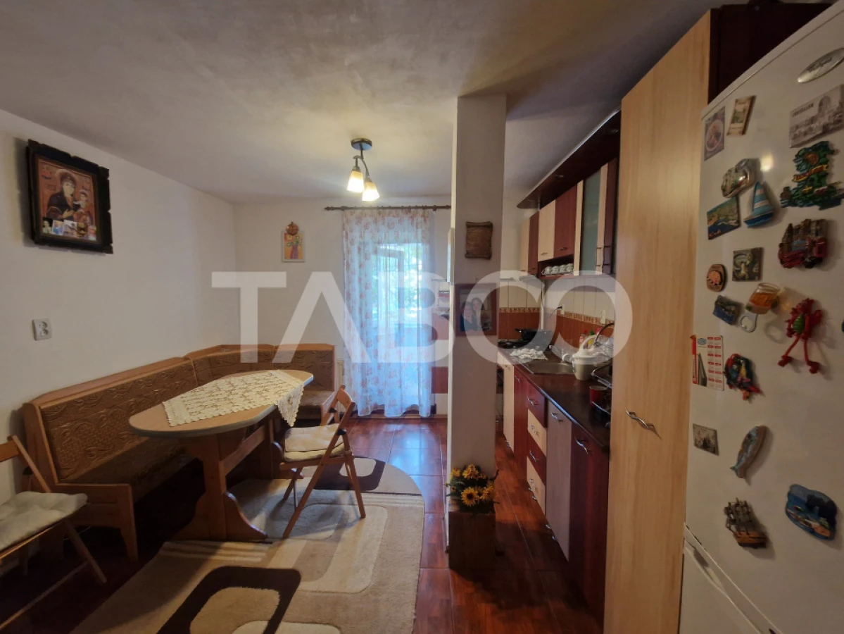 Apartament decomandat 2 camere mobilat si utilat Turnisor - 8
