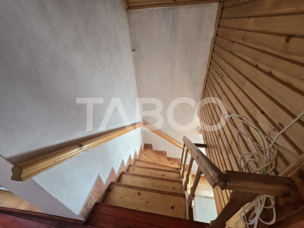 Casa de vanzare 3 camere 107 mp construiti 900 mp teren in Tocile - 9