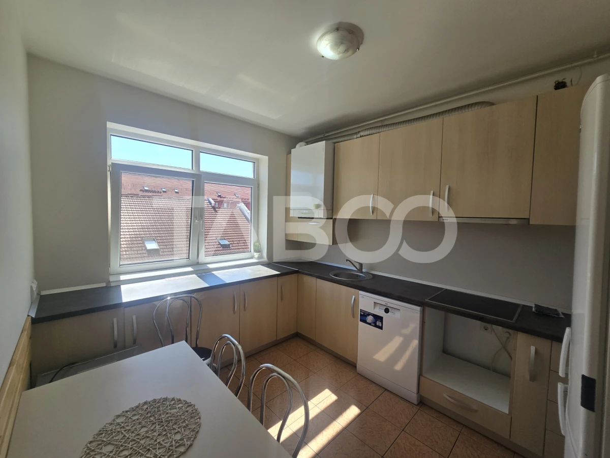 Prima inchiriere-Apartament 103 mpu 3 camere balcon 10 mp zona Strand - 3