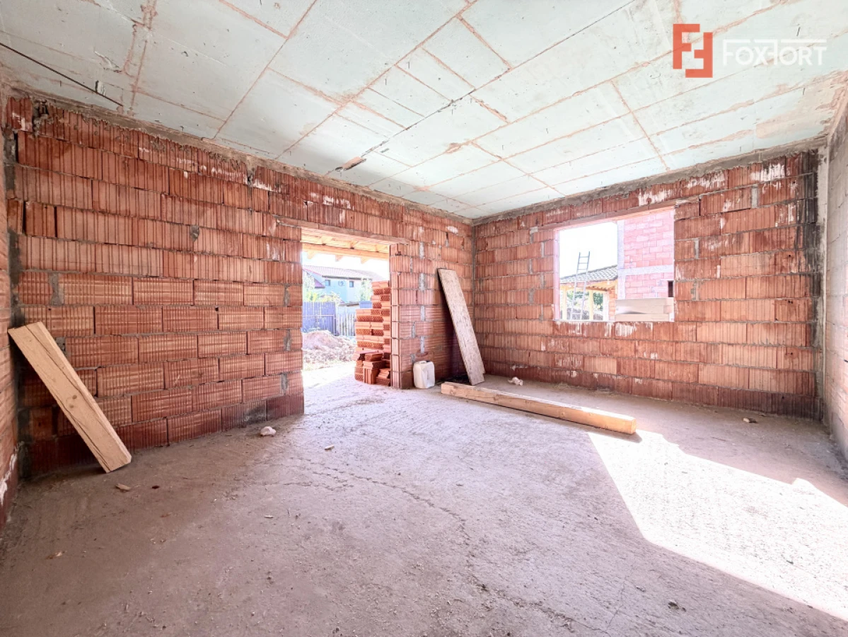 Duplex cu 5 camere, teren 360 mp cu toate utilitatile - Sanandrei - 9