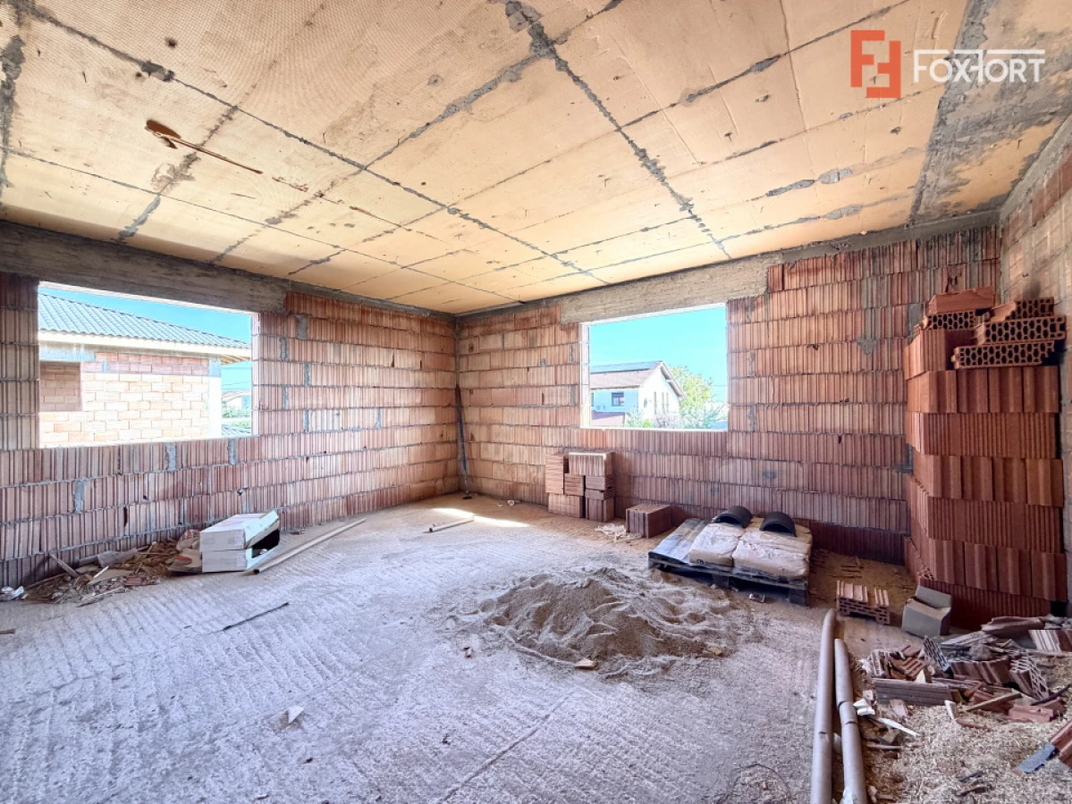 Duplex cu 5 camere, teren 360 mp cu toate utilitatile - Sanandrei - 2