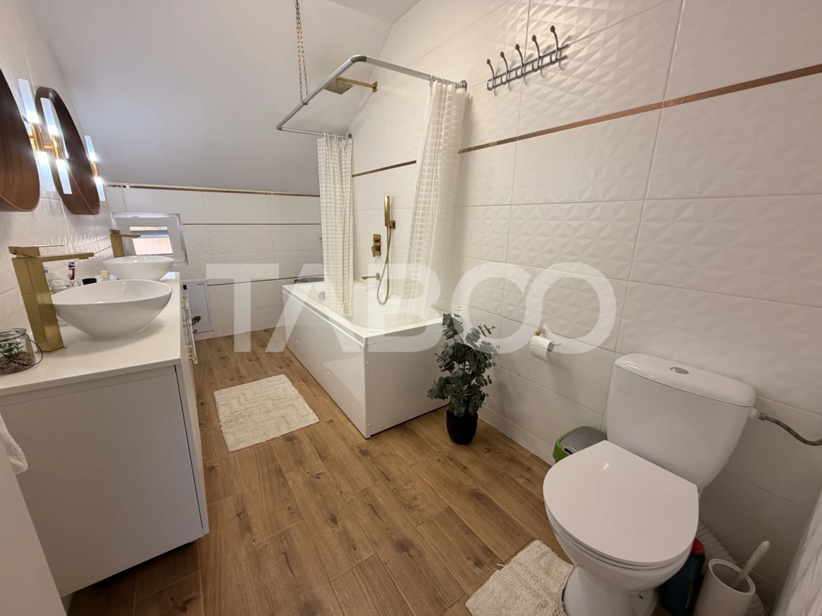 Casa individuala moderna de vanzare cu 5 camere 2 bai teren Sura Mare - 10