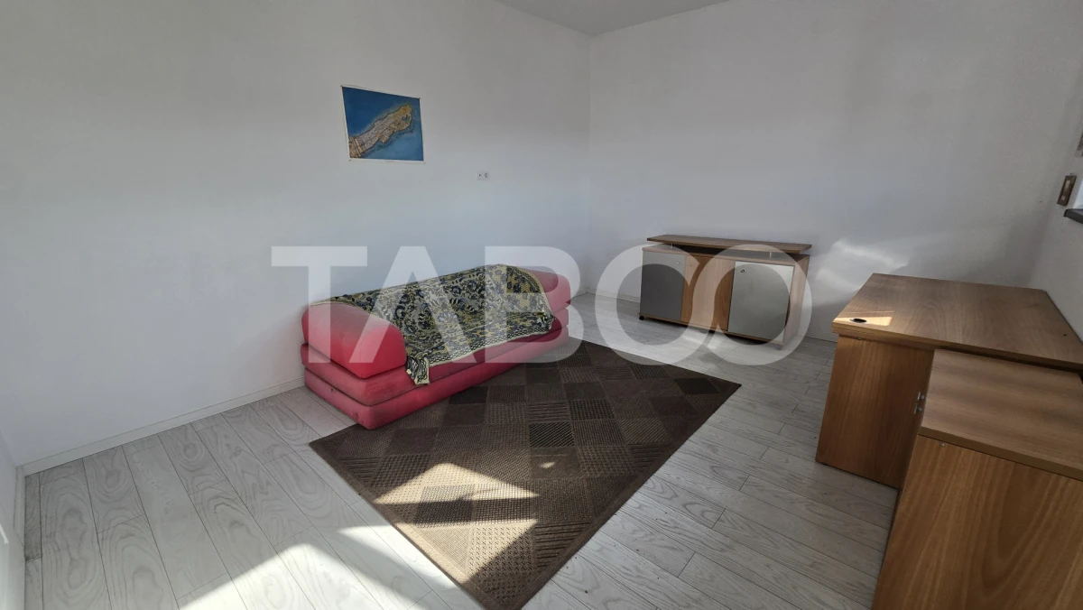 Penthouse de inchiriat 3 camere 2 bai si terasa de 107mp in Piata Cluj - 10