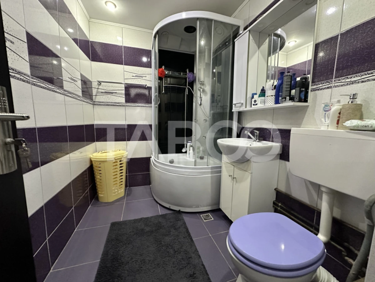 Apartament decomandat 3 camere 2 bai 68 mpu etaj 3 Calimanesti Valcea - 6