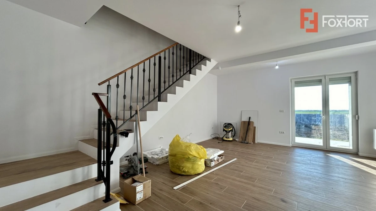 Duplex cu 4 camere si teren de 375 mp, toate utilitatile- zona Sanandrei - 1