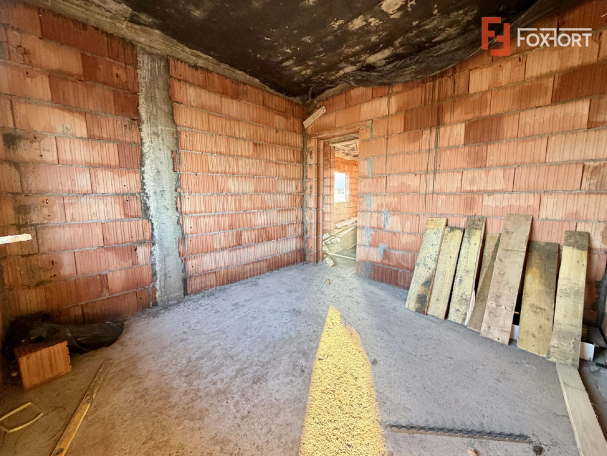 Duplex cu 4 camere Parter + Etaj, zona Sanandrei - 8