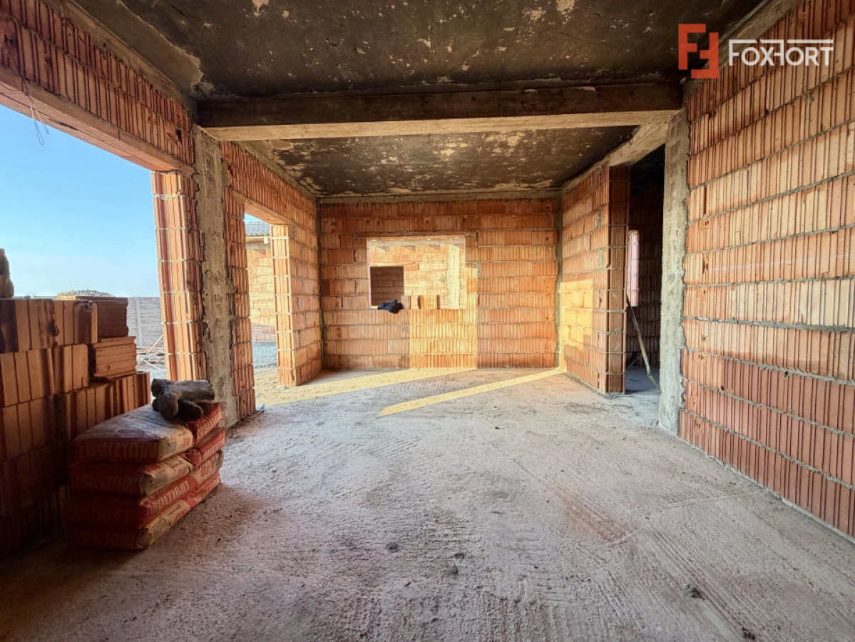 Duplex cu 4 camere Parter + Etaj, zona Sanandrei - 2
