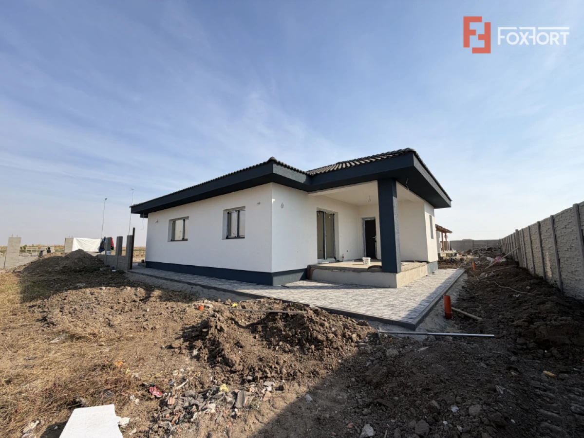 Casa individuala cu 3 camere pe parter, zona Sanandrei - 1
