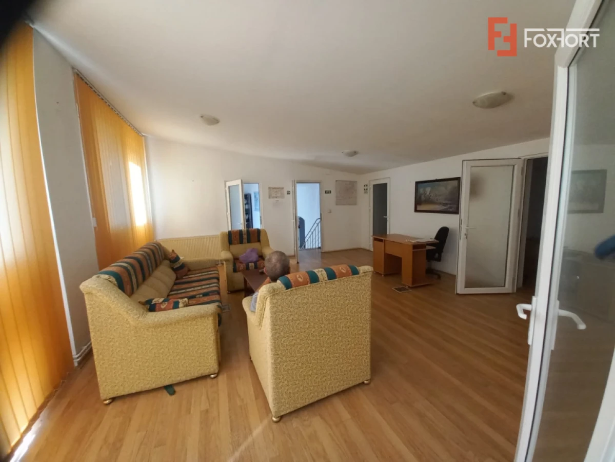 Hala si birouri de vanzare | Zona Odobescu | 500 mp |Teren 1.009 mp - 9