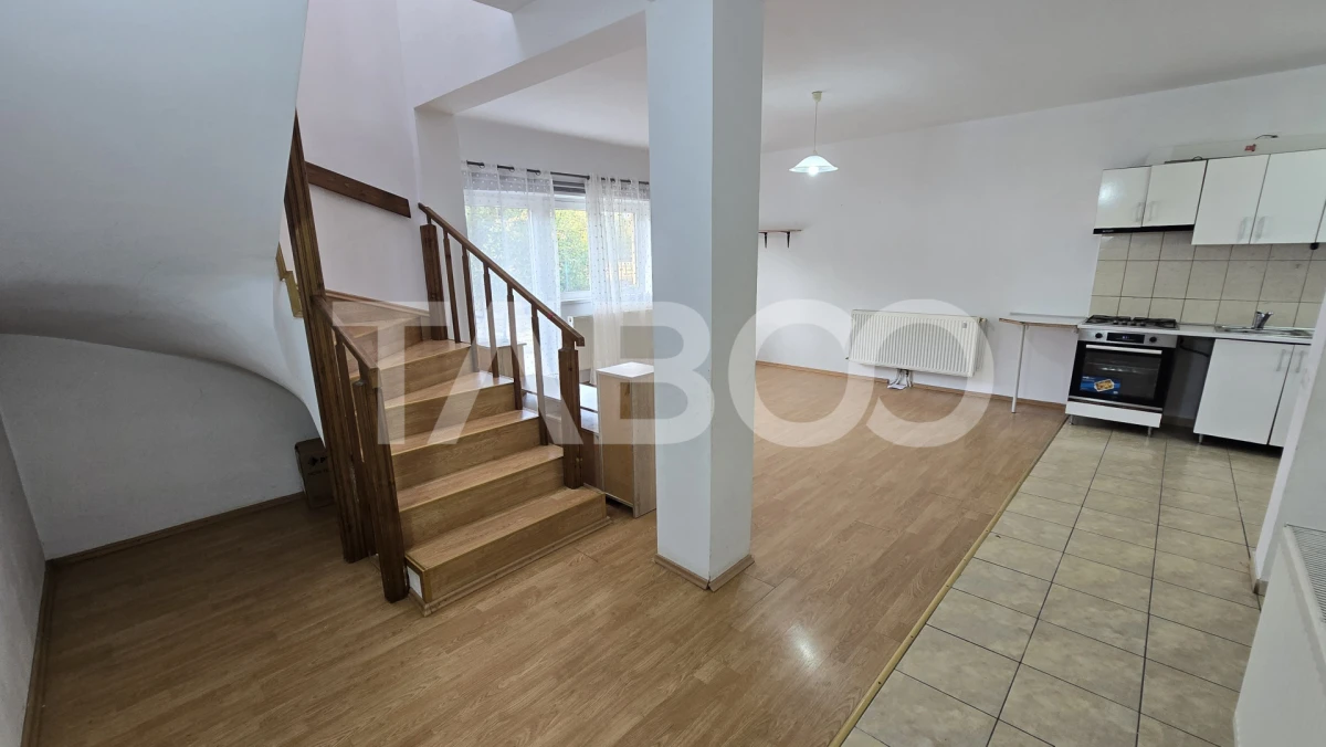 Casa de inchiriat 3 camere si 425mp curte libera in Sura Mare - 5