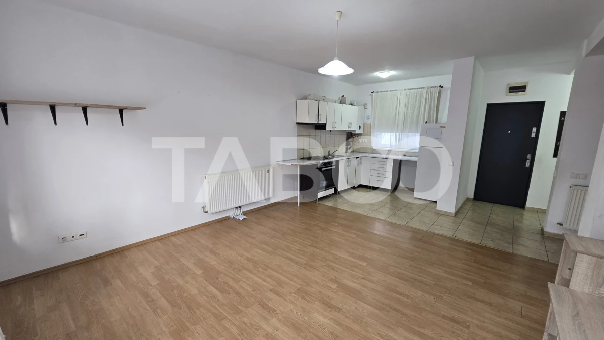 Casa de inchiriat 3 camere si 425mp curte libera in Sura Mare - 3