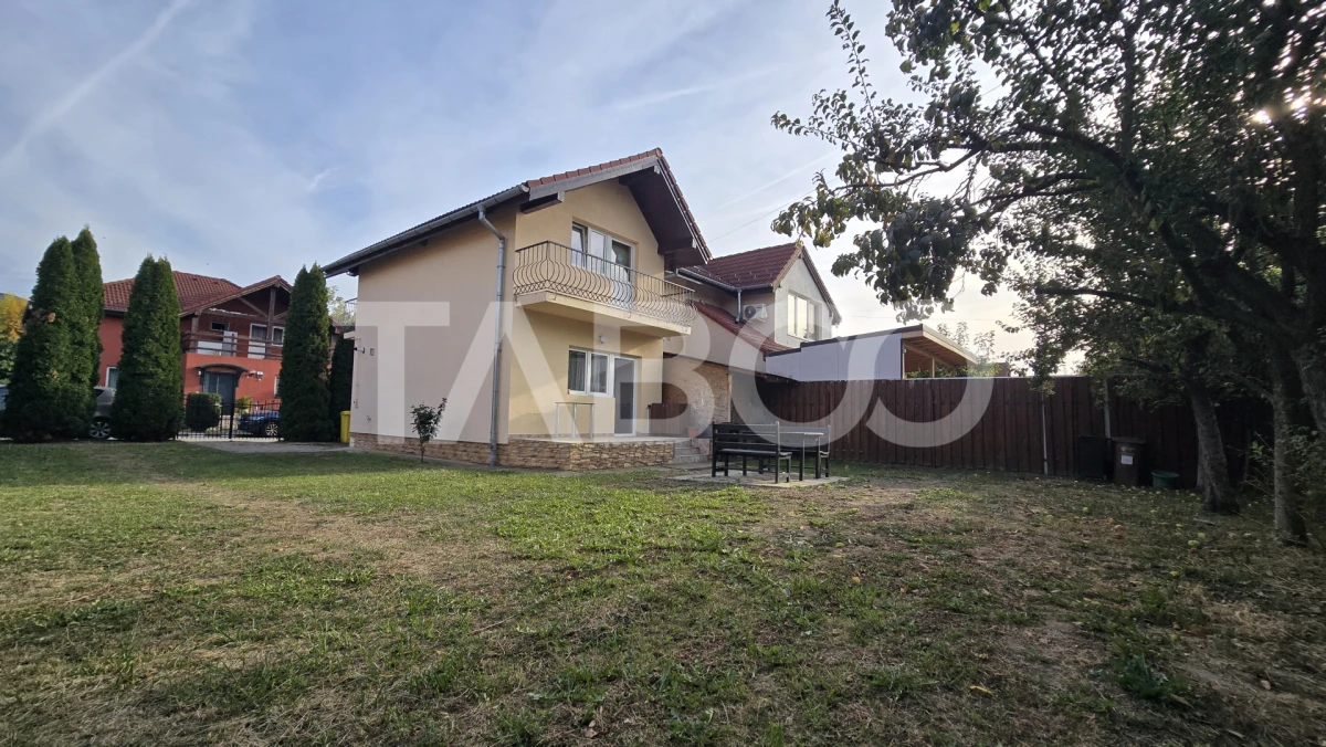 Casa de inchiriat 3 camere si 425mp curte libera in Sura Mare - 1