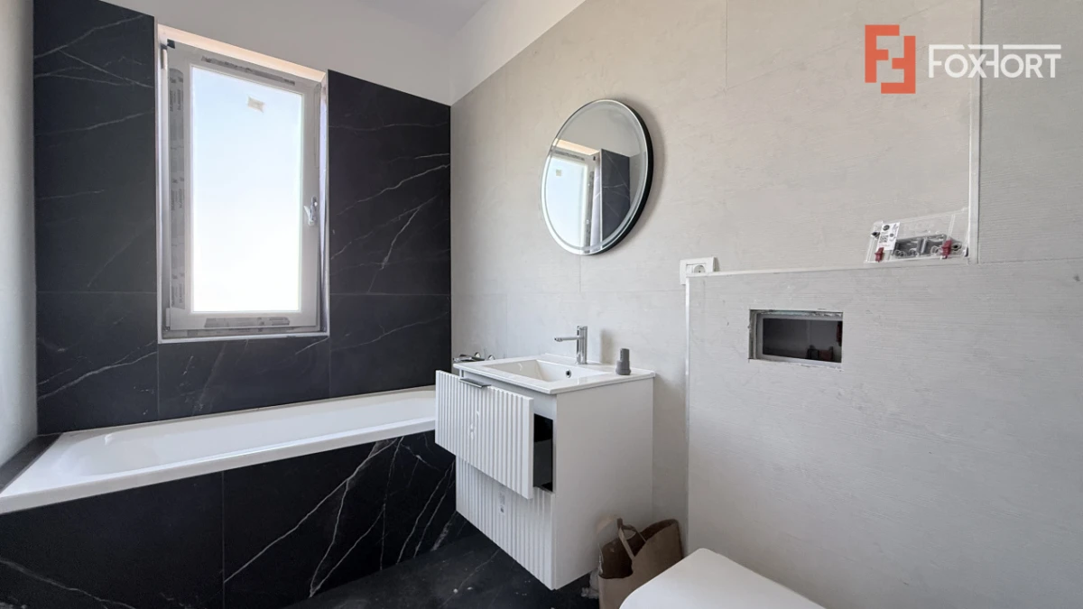 Comision 0% Apartament de vanzare, 3 camere + terasa de 15,62 mp Mosnita - 10