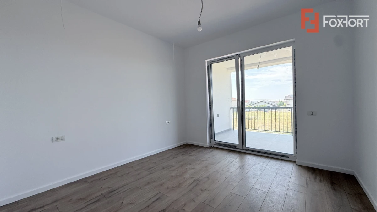 Comision 0% Apartament de vanzare, 3 camere + terasa de 15,62 mp Mosnita - 7