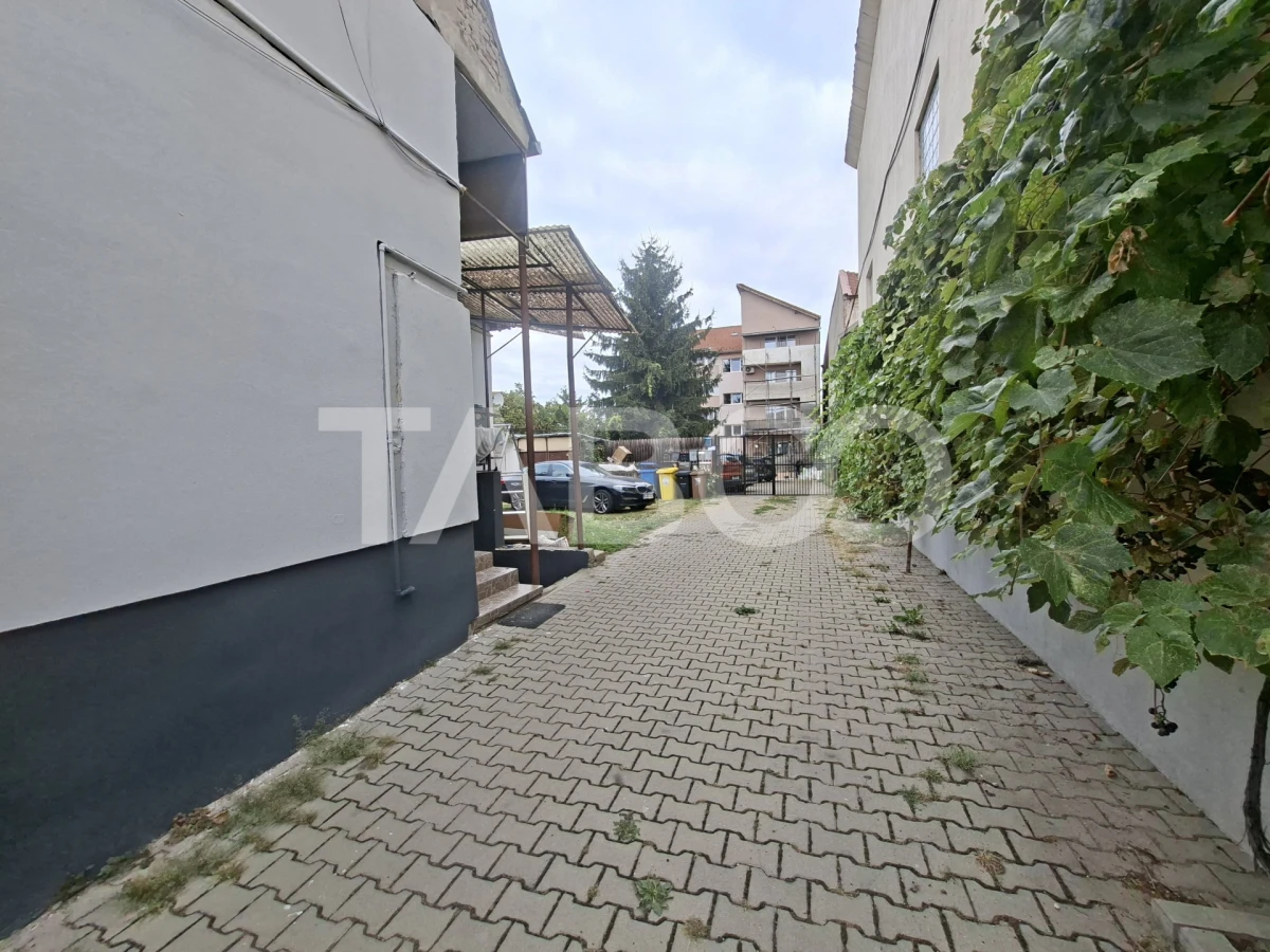 Apartament la casa de vanzare 2 camere garaj curte comuna cu 2 vecini - 10