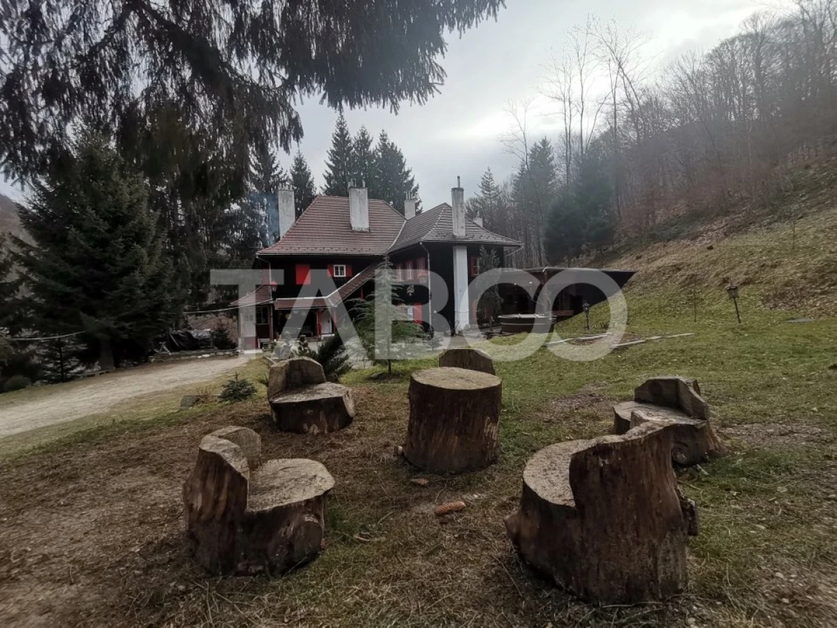 Pensiune de lux de vanzare in inima padurii langa Sibiu - 5
