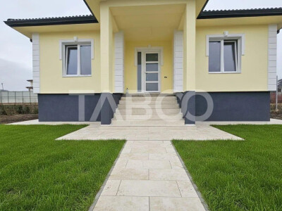 Casa individuala pe un singur nivel 4 camere teren 500 mp