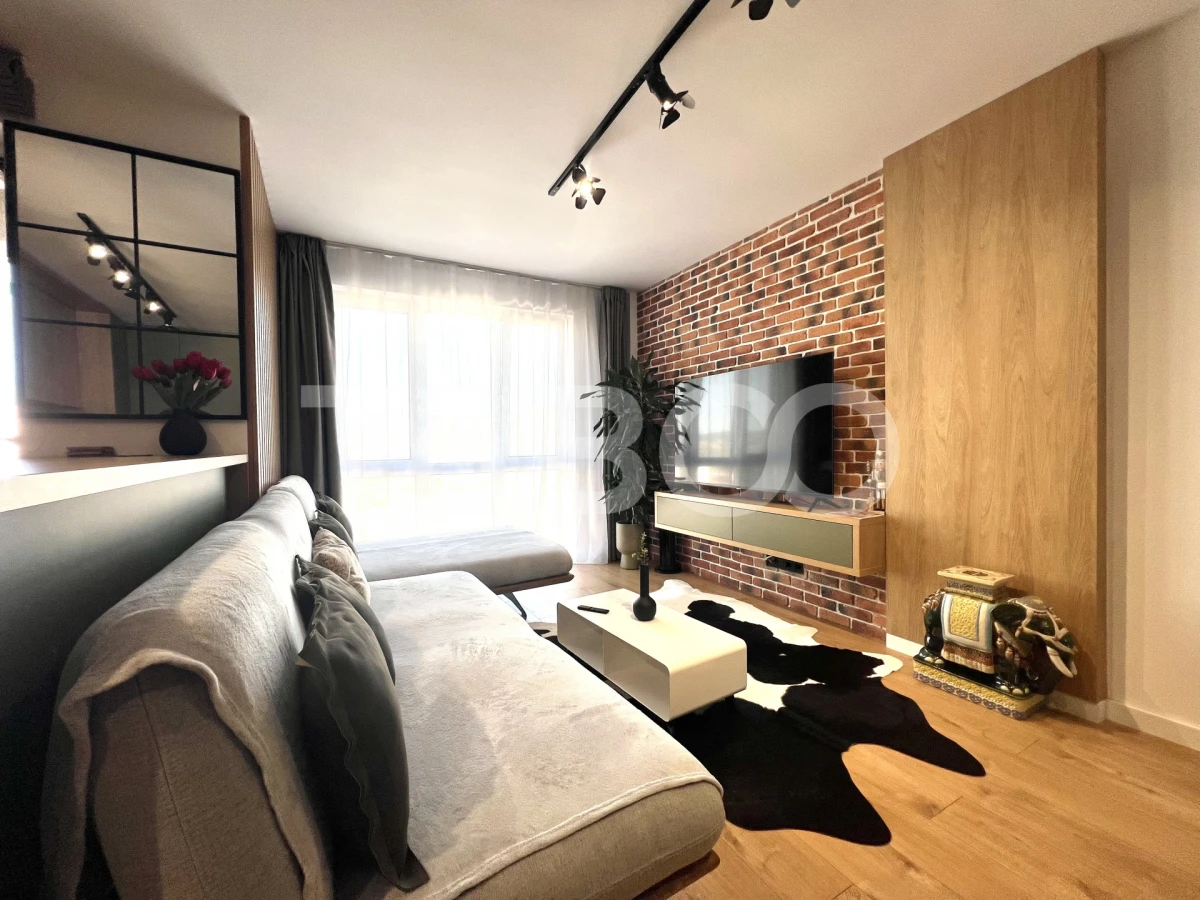Apartament cu 2 camere in Floresti etaj 1 zona Vivo cu balcon parcare - 1