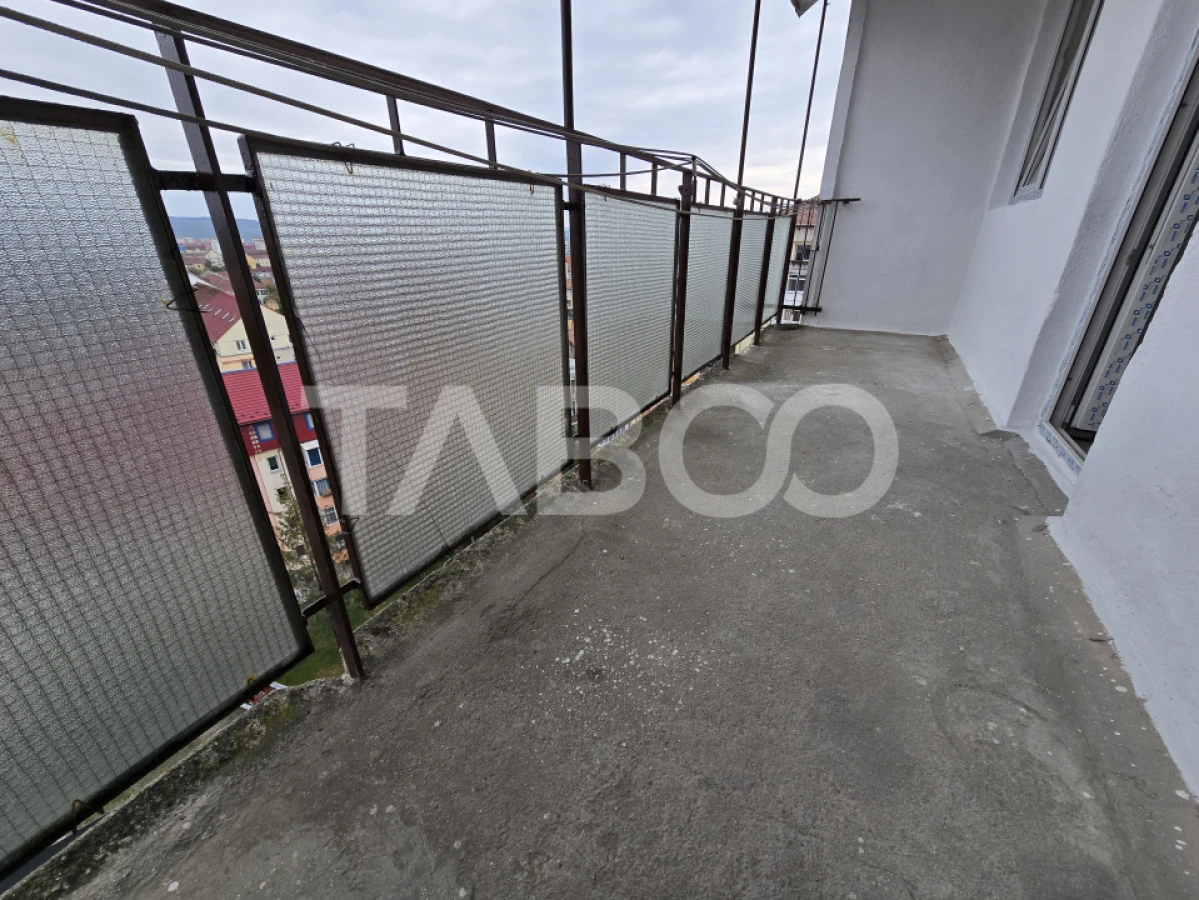 Apartament decomandat de vanzare cu 3 camere balcon zona Mihai Viteazu - 4