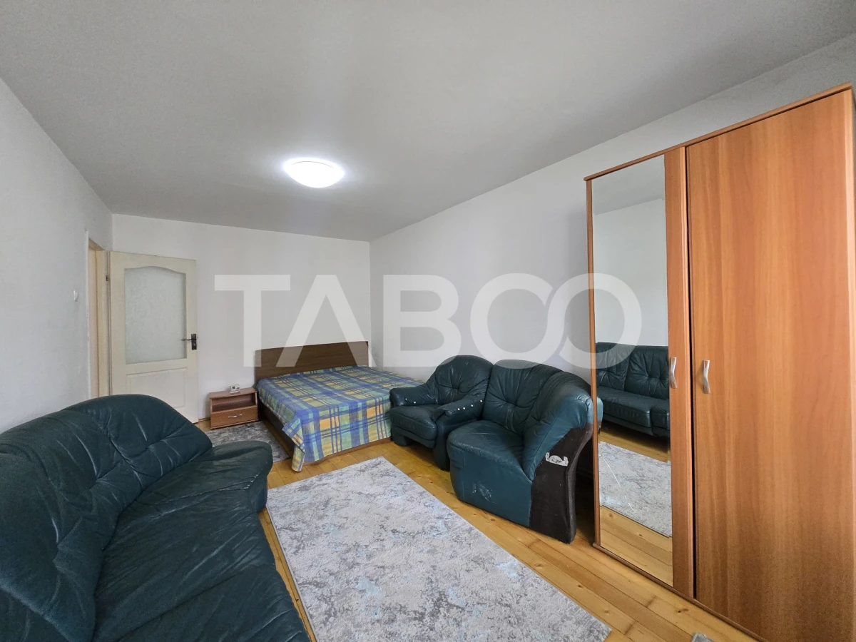 Apartament de inchiriat 2 dormitoare decomandat Vasile Aaron Sibiu - 2