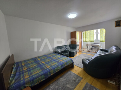 Apartament de inchiriat 2 dormitoare decomandat Vasile Aaron Sibiu