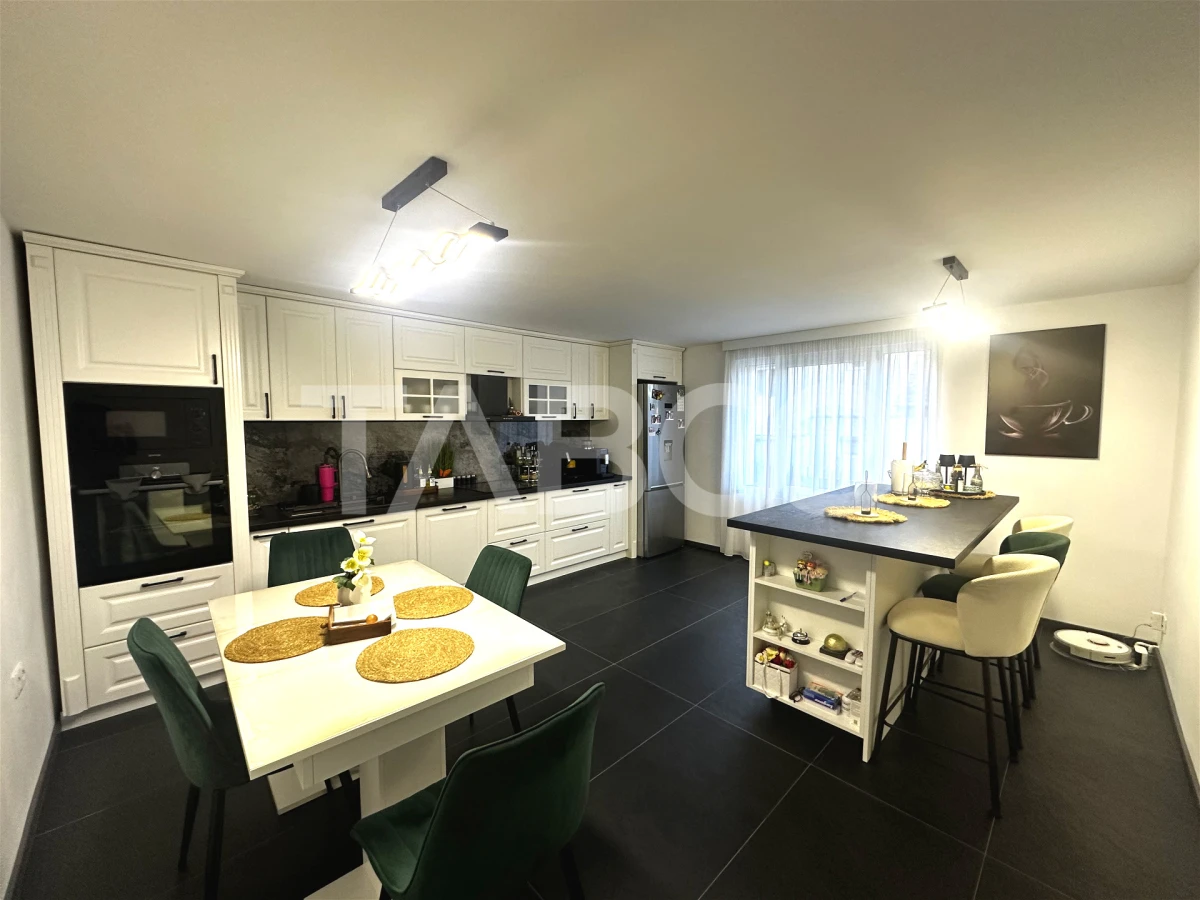 Casa individuala de vanzare cu 2 fronturi stradale zona Tiglari Sibiu - 2