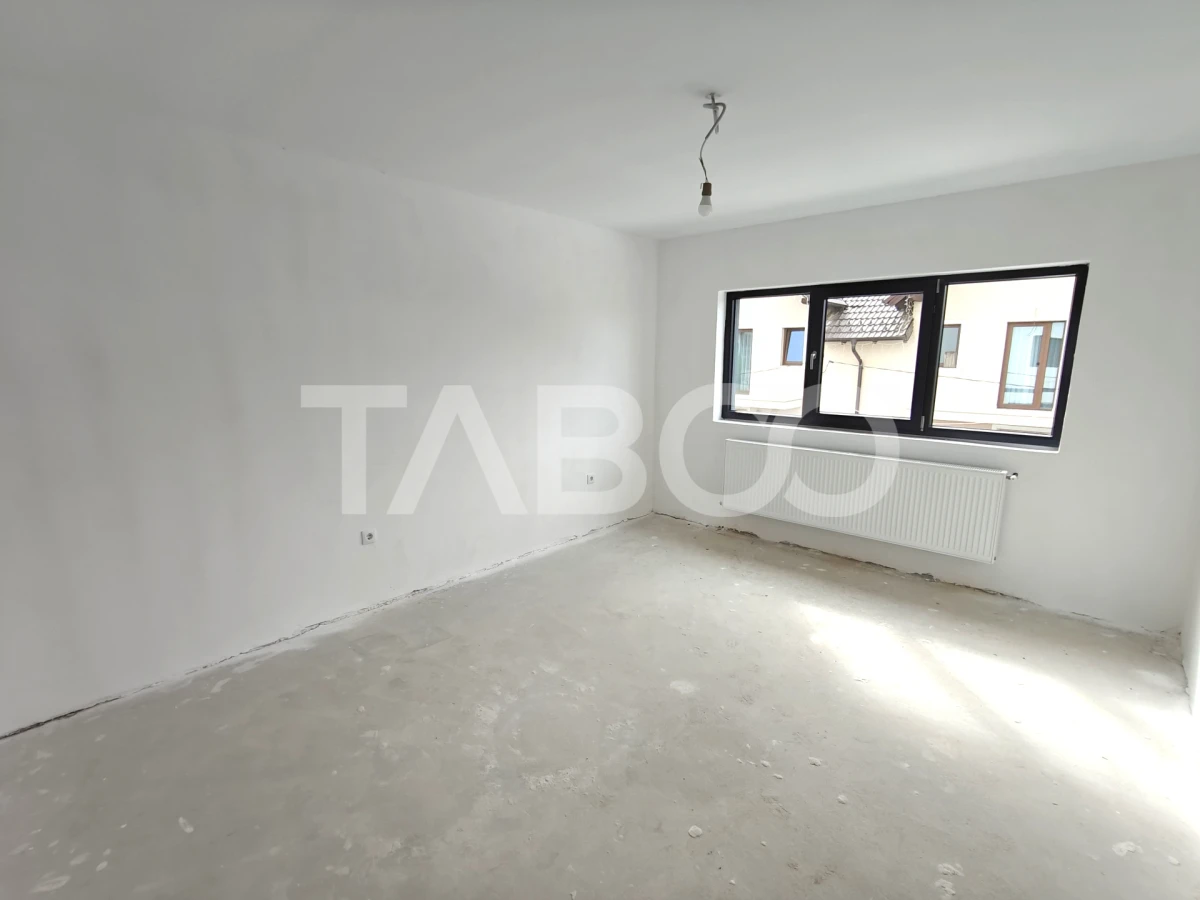 Apartament intabulat 3 camere balcon - etaj 1 - parcare - Comision 0 - 5