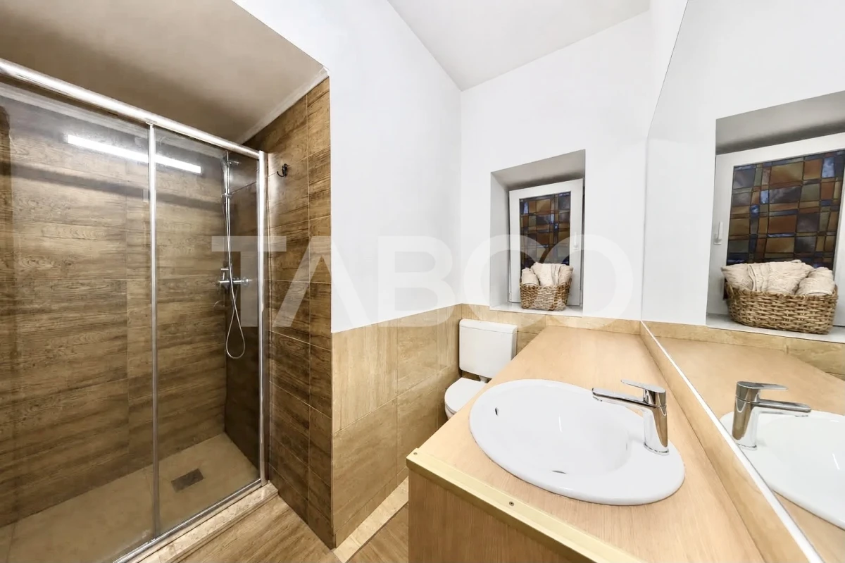 Apartament cu 2 camere modern in Centru la casa cu curte zona Platinia - 8