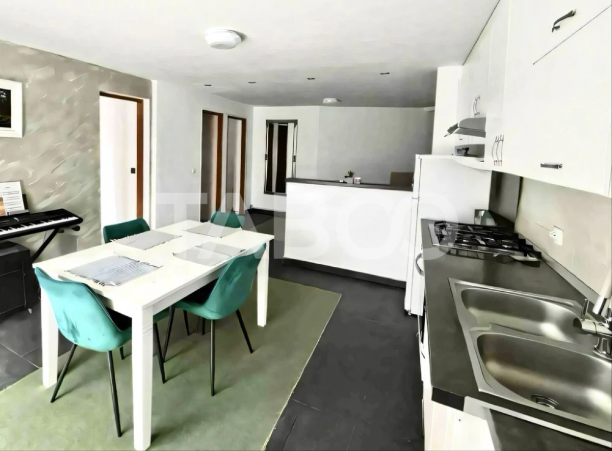 Apartament cu 3 camere de vanzare in cartier Gheorgheni - 4