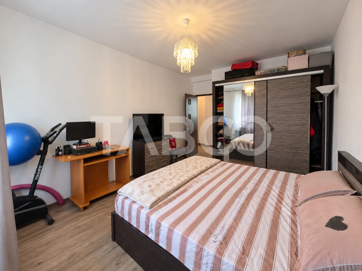Apartament decomandat de vanzare 2 camere balcon Arhitectilor - 3
