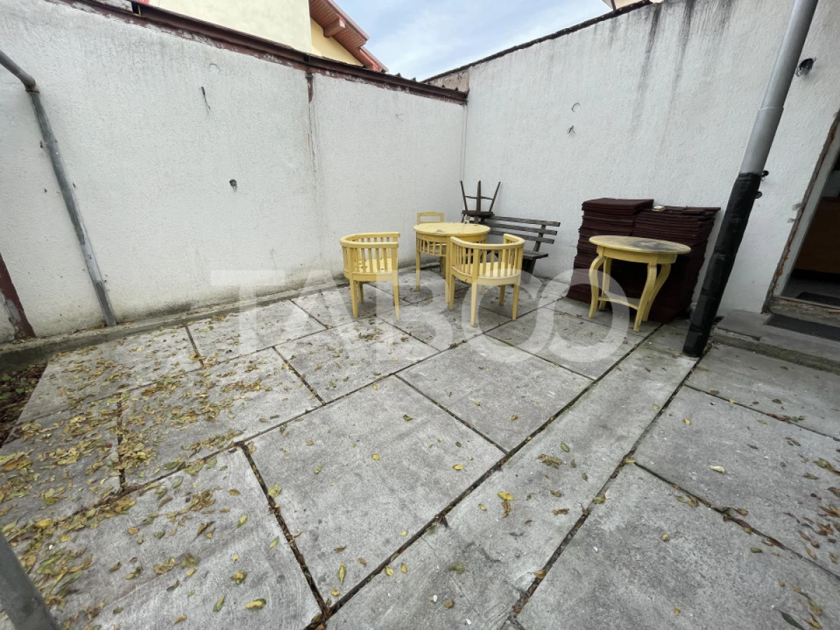 Apartament decomandat 93 utili curte proprie pivnita Sub Arini Sibiu - 10