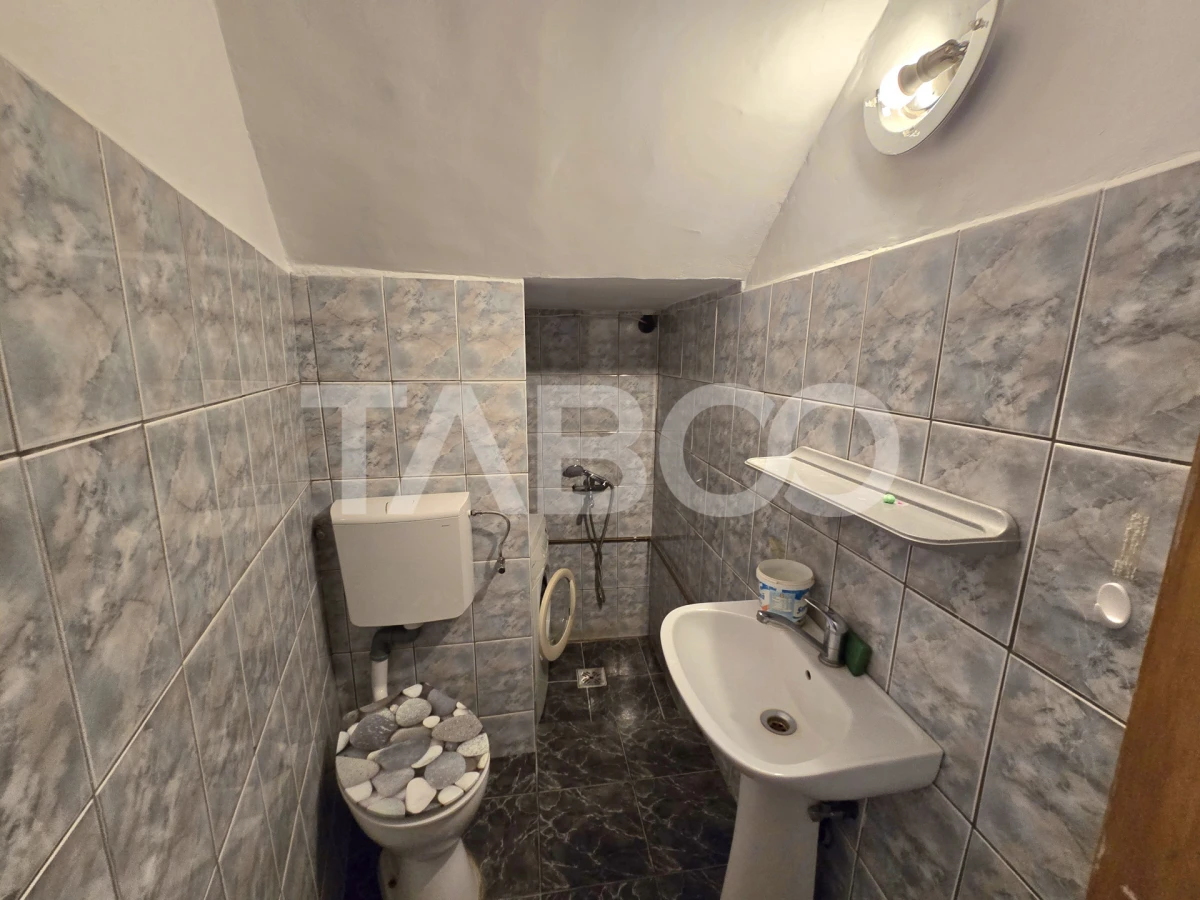 Apartament decomandat 93 utili curte proprie pivnita Sub Arini Sibiu - 7