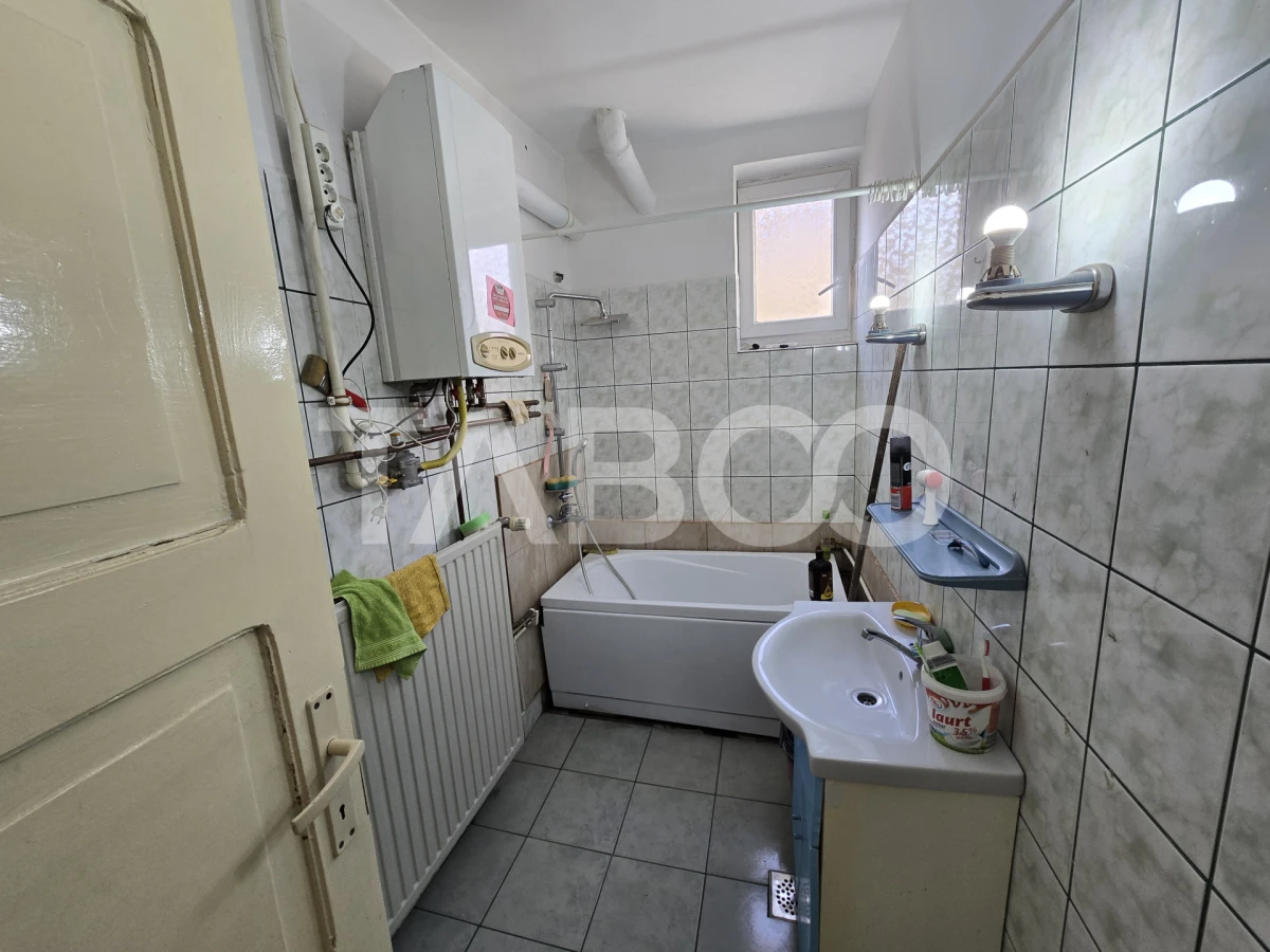 Apartament decomandat 93 utili curte proprie pivnita Sub Arini Sibiu - 6