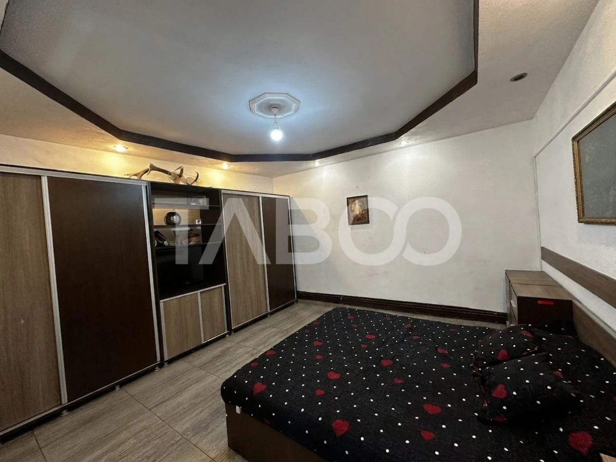 Casa individuala de vanzare acces auto in curte pe malul Cibinului - 5