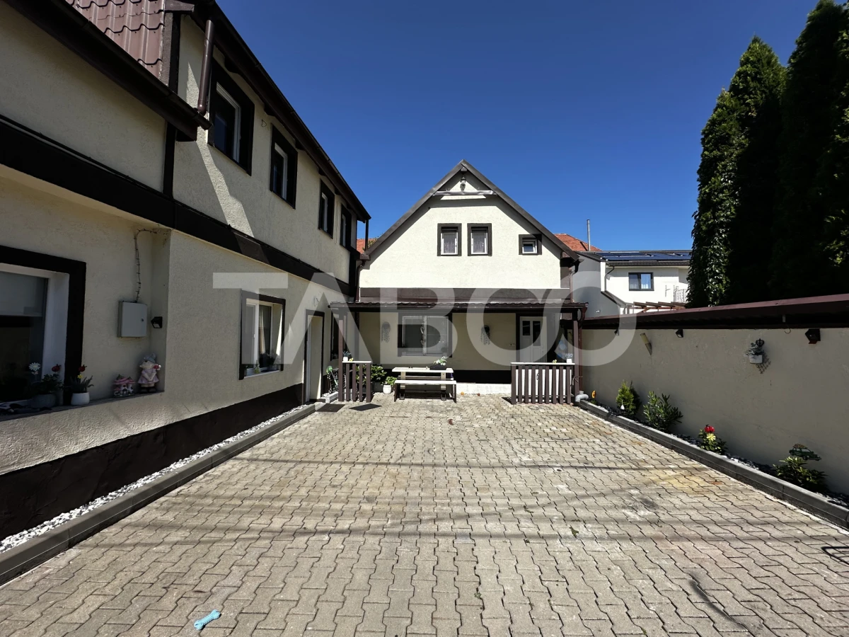Casa individuala de vanzare acces auto in curte pe malul Cibinului - 4