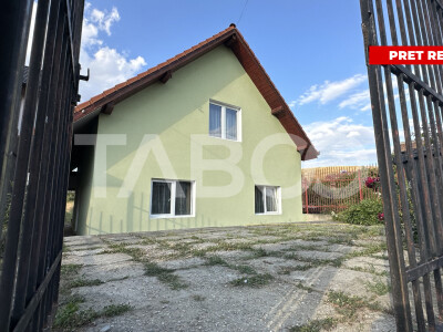 Casa individuala 4 camere cu intrare de la 2 strazi Poplaca Sibiu