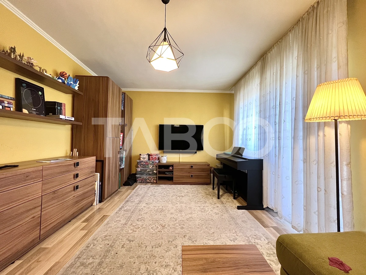 Apartament cu 3 camere decomandate de vanzare in cartierul Marasti - 3