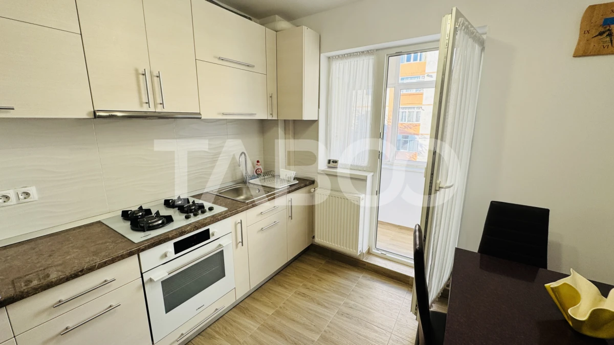 Apartament 3 camere de inchiriat 65mp balcon 3mp Vasile Aaron - 2