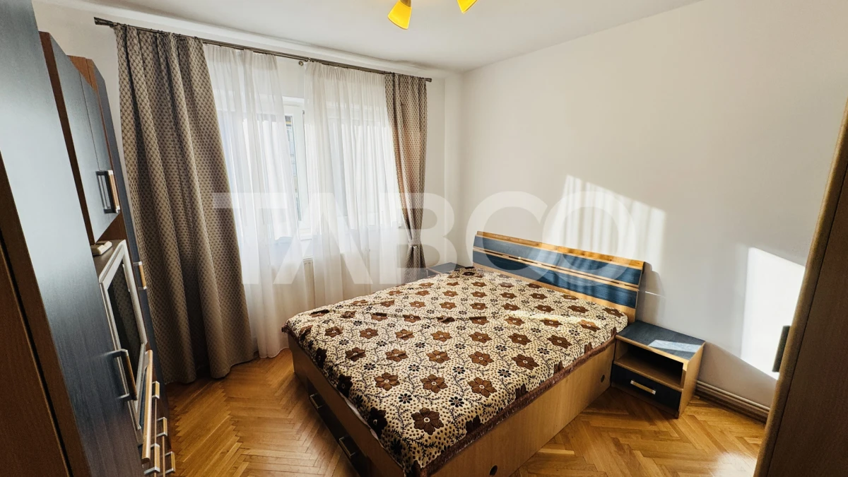 Apartament 3 camere de inchiriat 65mp balcon 3mp Vasile Aaron - 1