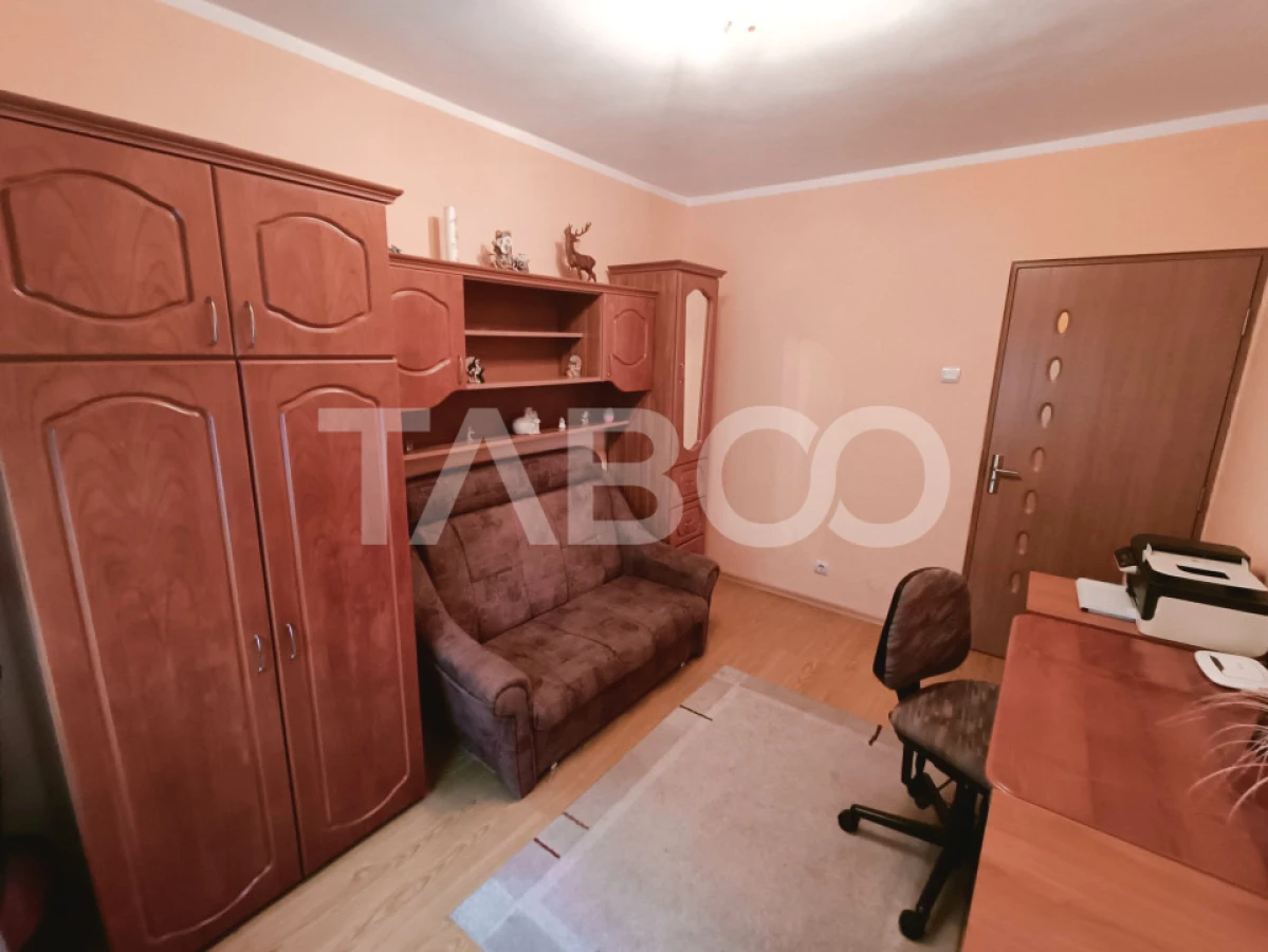 Apartament cu 3 camere 2 bai 63 mp utili etaj 1 in Sibiu zona Turnisor - 5