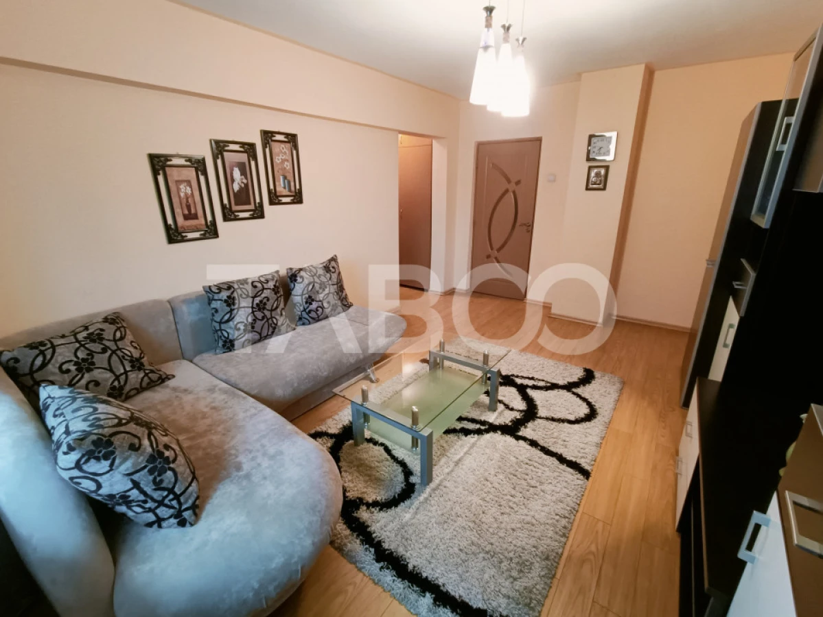 Apartament cu 3 camere 2 bai 63 mp utili etaj 1 in Sibiu zona Turnisor - 1