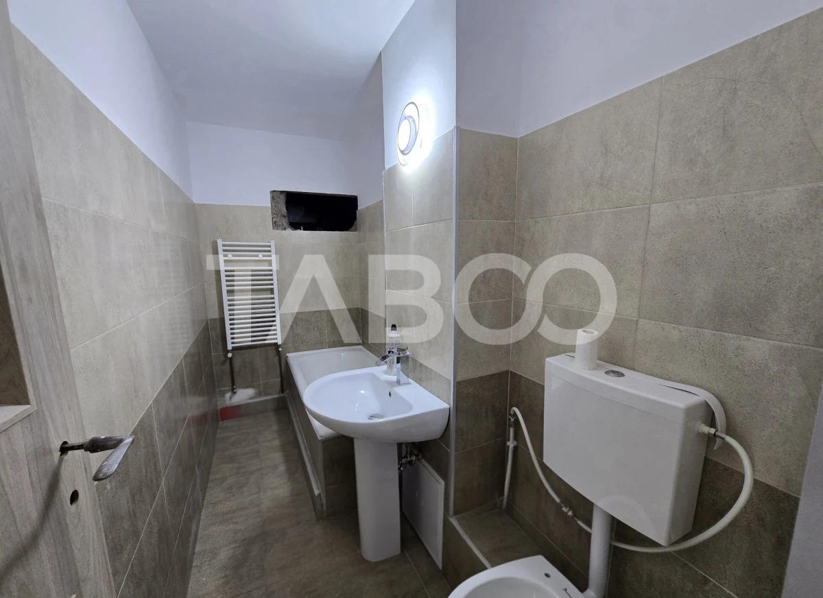 Apartament 3 camere decomandat 2 bai balcon Mihai Viteazul Sibiu - 6
