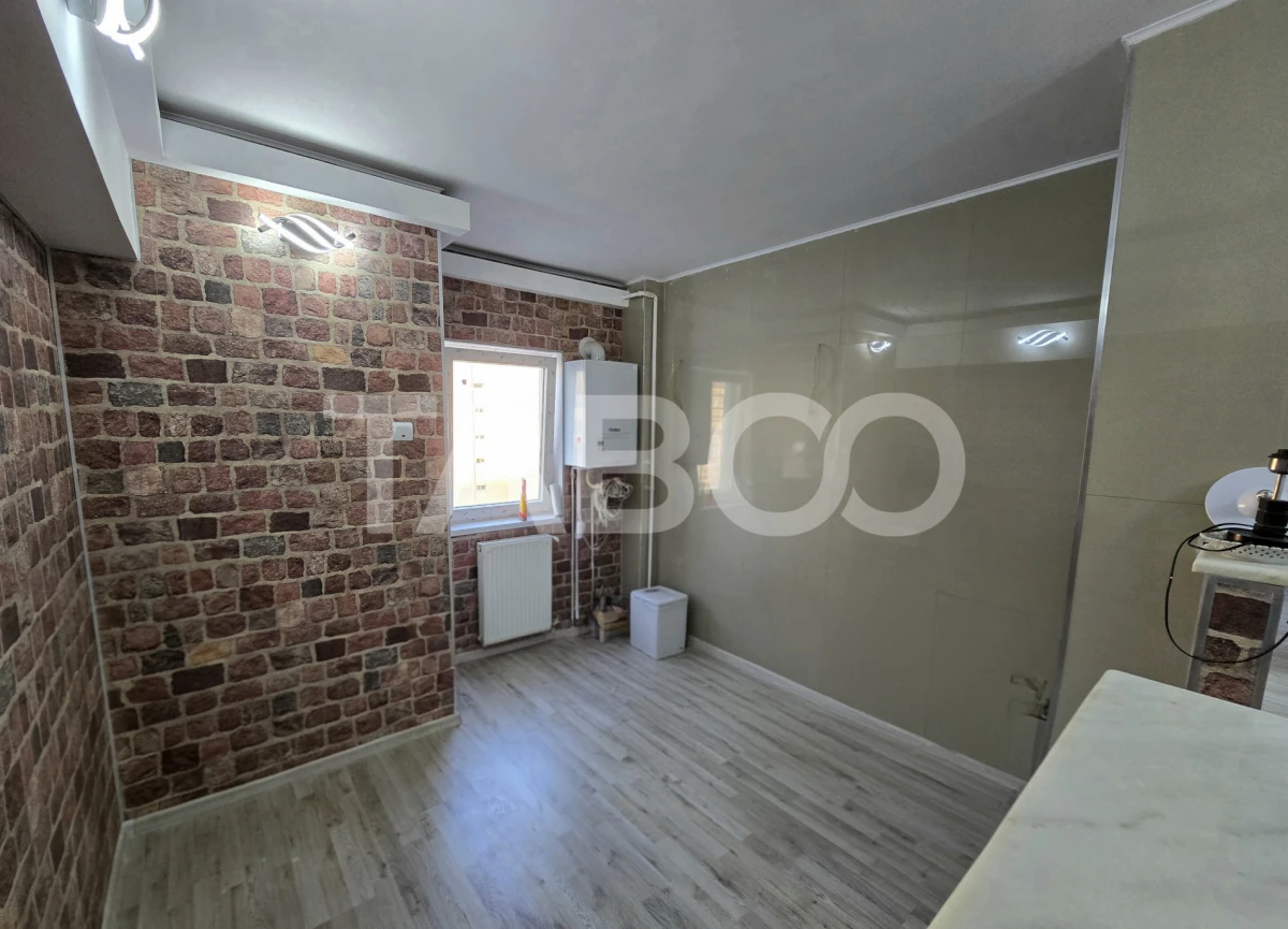 Apartament 3 camere decomandat 2 bai balcon Mihai Viteazul Sibiu - 1