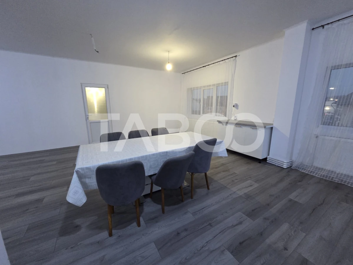 Casa de inchiriat 9 camere 5 bai pretabil Compani / Muncitori - 2