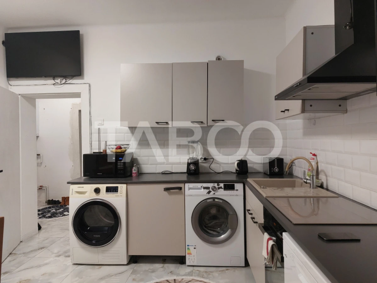 Casa individuala 4 camere 150 mp si teren liber 758 mp Cisnadie - 9