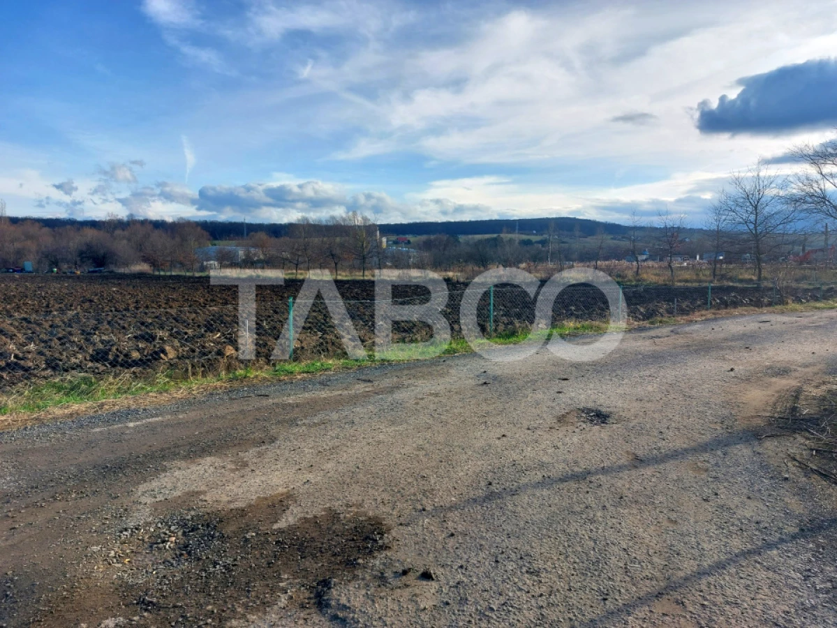 Teren intravilan 1687 mp pentru cabana zona de gradini Cisnadie - 7