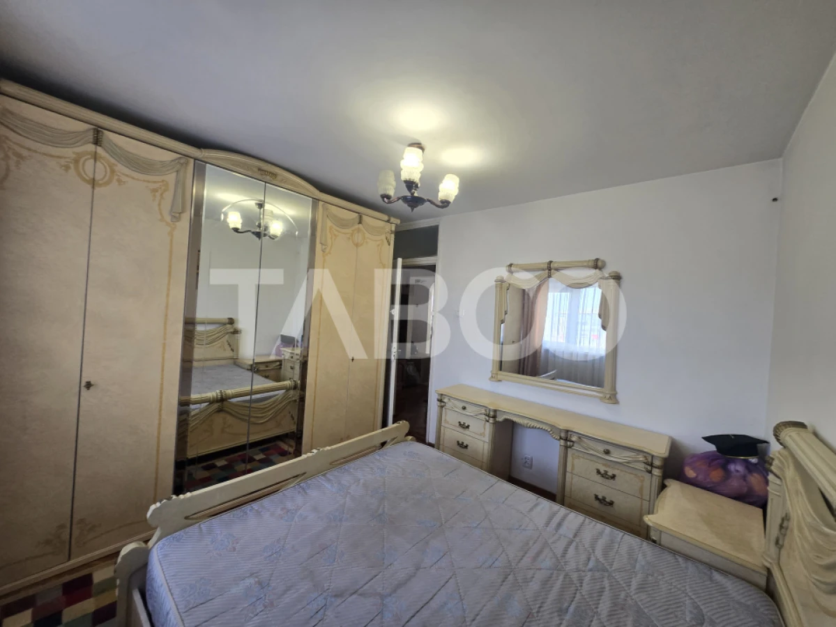 Apartament 2 camere de vanzare 52 mp decomandat balcon Strand Sibiu - 9